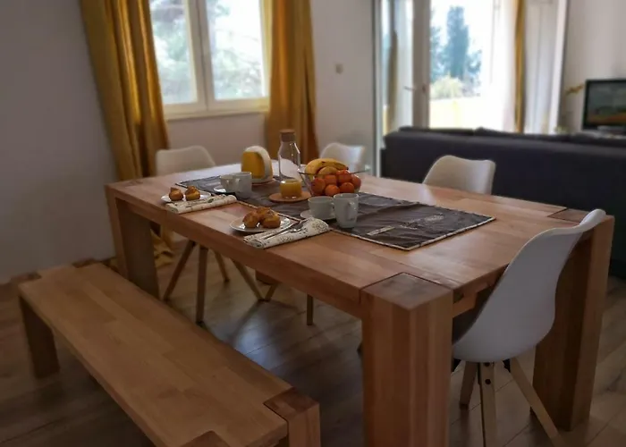 Sea And Pine Paradise Apartment *