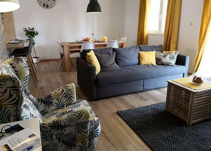 Sea And Pine Paradise Apartment Orebić