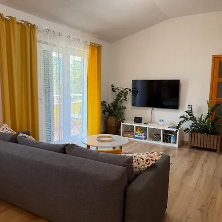 Sea And Pine Paradise Apartman *