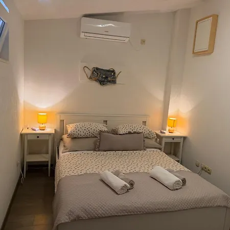 Sea And Pine Paradise Apartman *